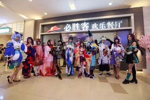 次元墙裂啦！成都这家主题餐厅，迎宾的竟是一群二次元伙伴